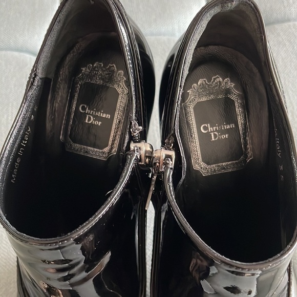 Christian Dior Patent Leather Heel Booties - Picture 6 of 16